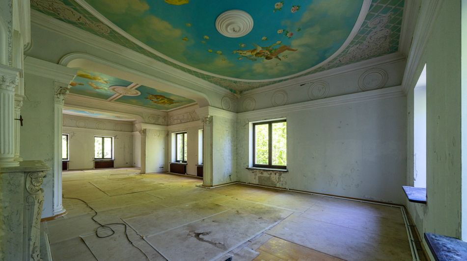 Усадьба в лесу в Таганьково