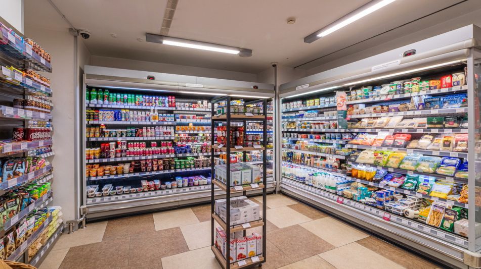 Коммерция в Ломоносовском районе