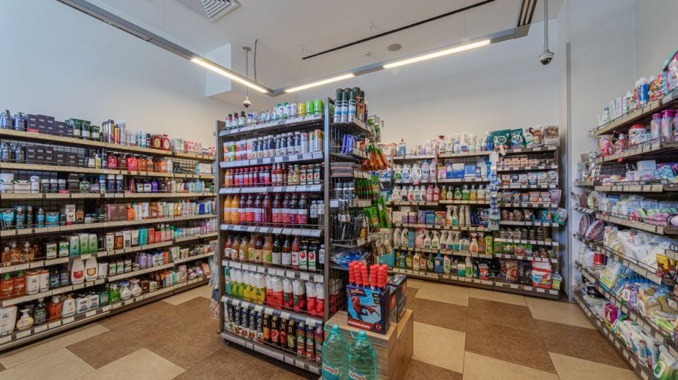 Коммерция в Ломоносовском районе