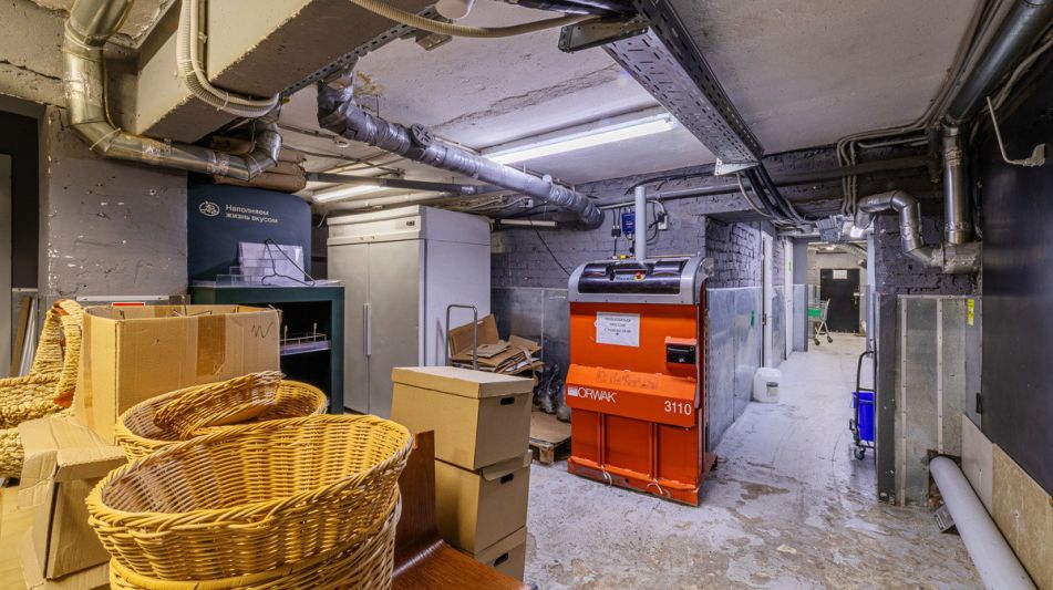 Коммерция в Ломоносовском районе