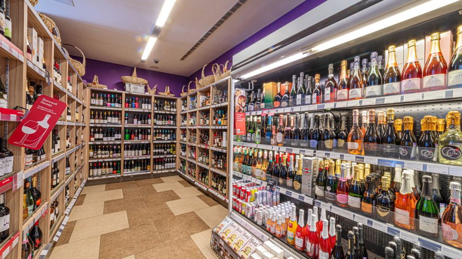 Коммерция в Ломоносовском районе