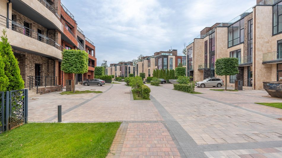 Таунхаус в поселке Парк Фонтэ