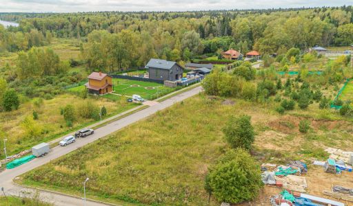 Участок в КП Аврора