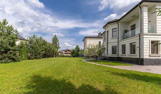 Особняк в КП Миллениум парк