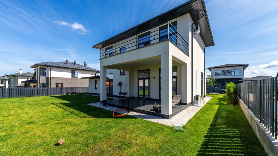 Готовый дом в КП Павловы озера