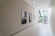 Дом с бассейном в Ренессанс парк