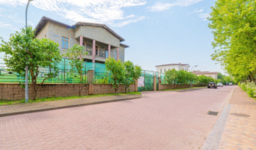 Дом без отделки в КП Монолит