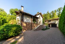 Дом с бассейном в Новогорске