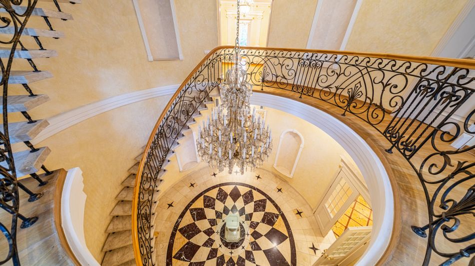 Классический особняк в КП Сосны-1