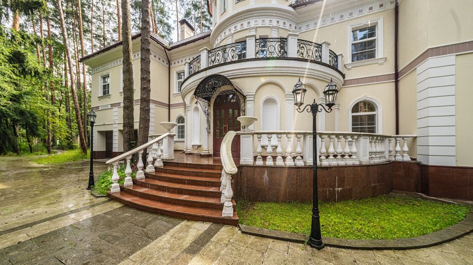 Классический особняк в КП Сосны-1