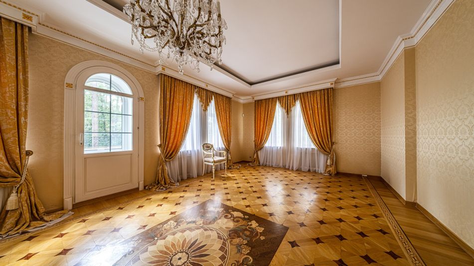 Классический особняк в КП Сосны-1