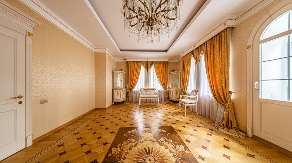 Классический особняк в КП Сосны-1