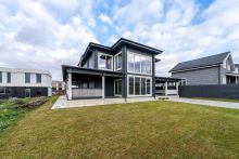 Коттедж с террасой в Аносино парк