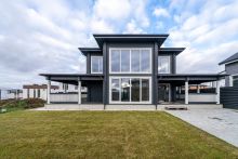 Коттедж с террасой в Аносино парк