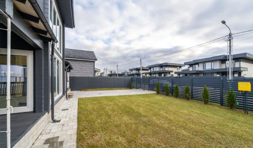 Коттедж с террасой в Аносино парк