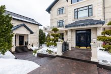 Резиденция у воды