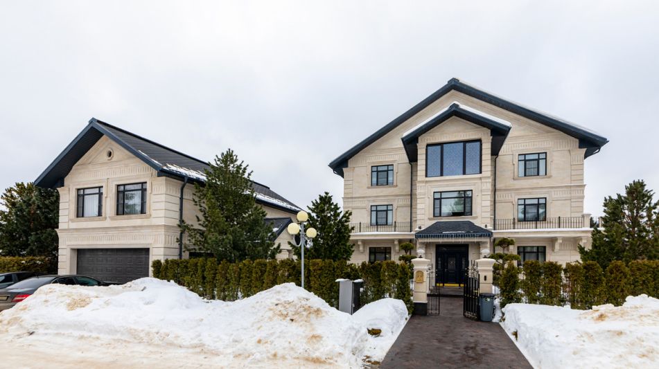 Резиденция у воды