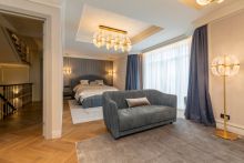 Резиденция у воды