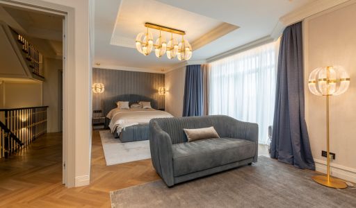 Резиденция у воды