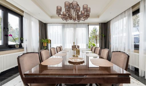 Резиденция у воды