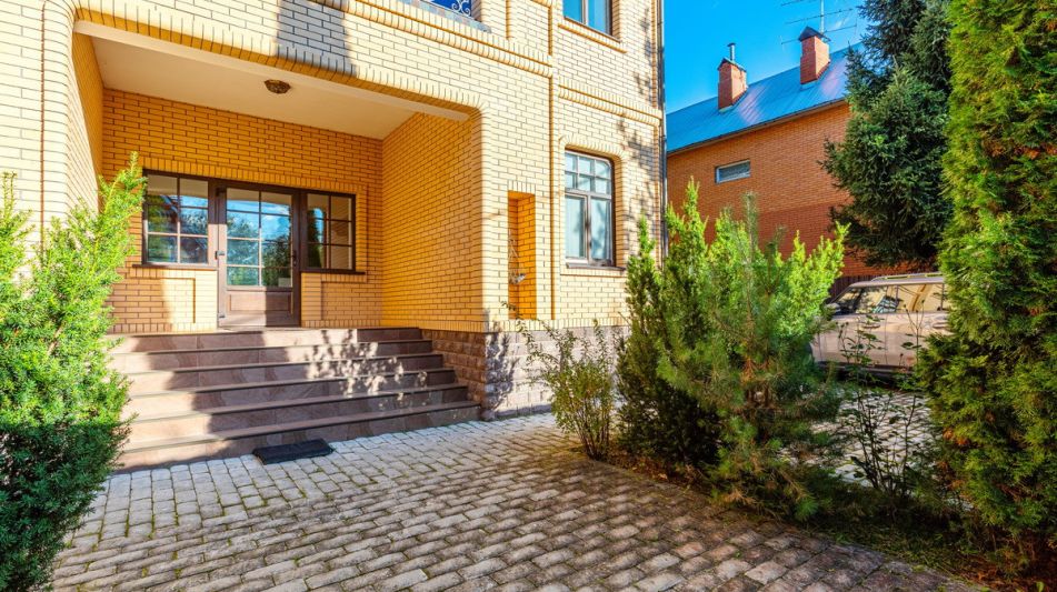 Кирпичный дом в Краснознаменске