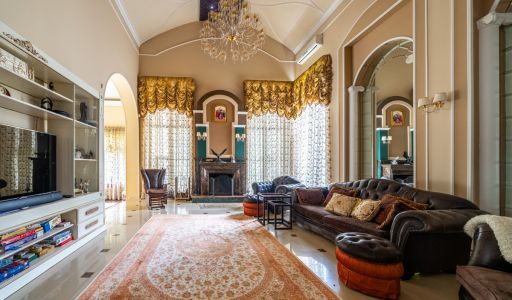 Роскошный дом в Горки-7