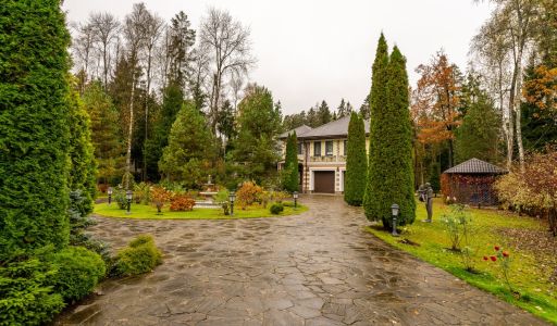 Роскошный дом в Горки-7