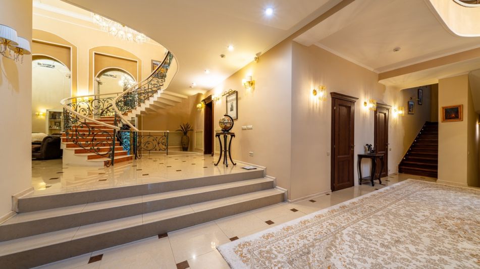 Роскошный дом в Горки-7