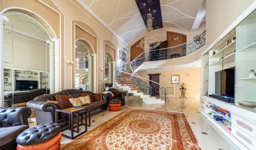 Роскошный дом в Горки-7