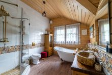 Стильный дом из бруса в Фокс Хилс