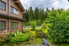 Стильный дом из бруса в Фокс Хилс