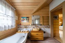 Стильный дом из бруса в Фокс Хилс