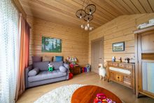 Стильный дом из бруса в Фокс Хилс