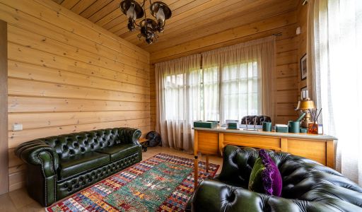 Стильный дом из бруса в Фокс Хилс