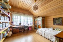 Стильный дом из бруса в Фокс Хилс