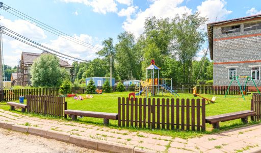 Современный дом в КП Нерощино