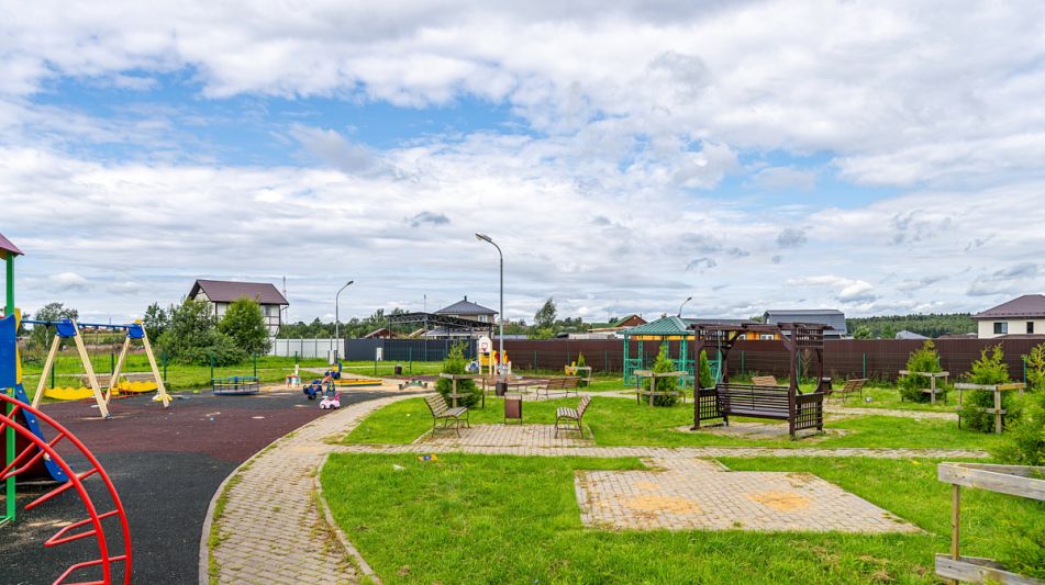 Дом у пруда в КП Тихие зори