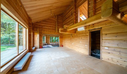 Дом из кедрового лафета в Авроре