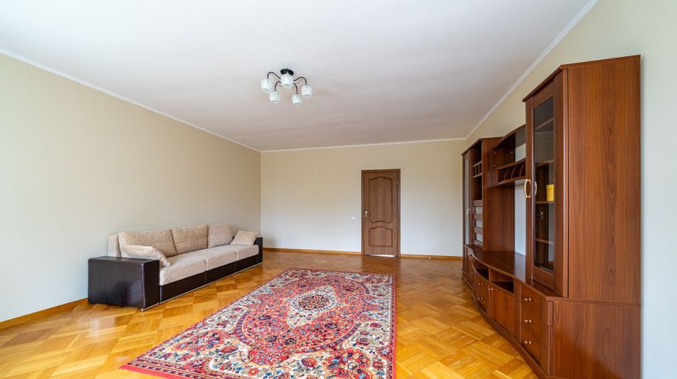 Уютный дом в КП Офицерский