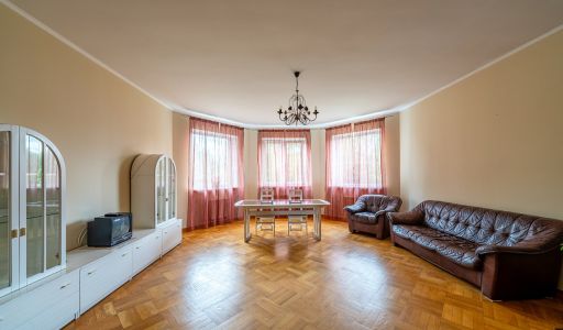 Уютный дом в КП Офицерский