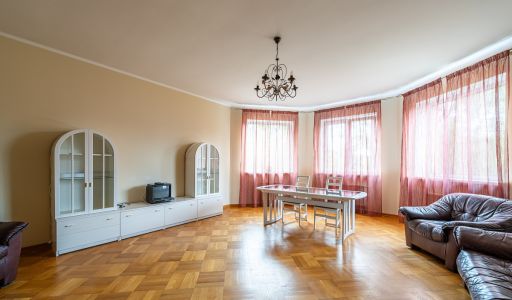 Уютный дом в КП Офицерский