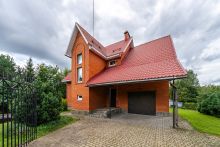 Уютный дом в КП Офицерский