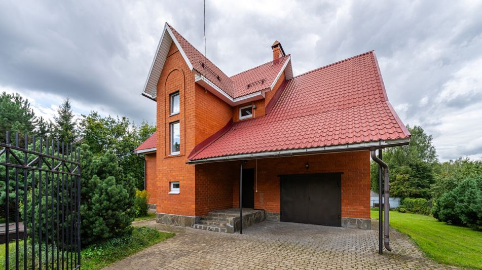 Уютный дом в КП Офицерский