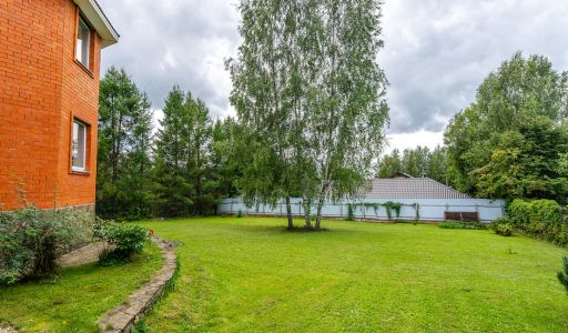 Уютный дом в КП Офицерский