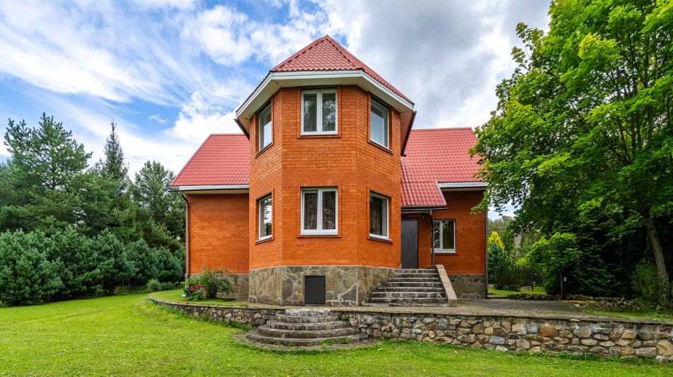 Уютный дом в КП Офицерский