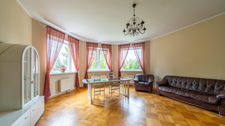 Уютный дом в КП Офицерский