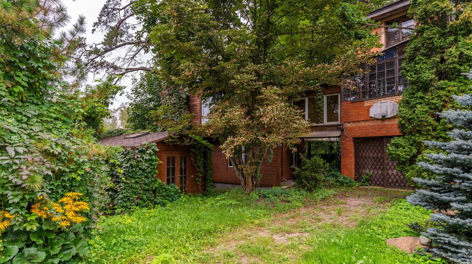 Кирпичный дом в Деденево