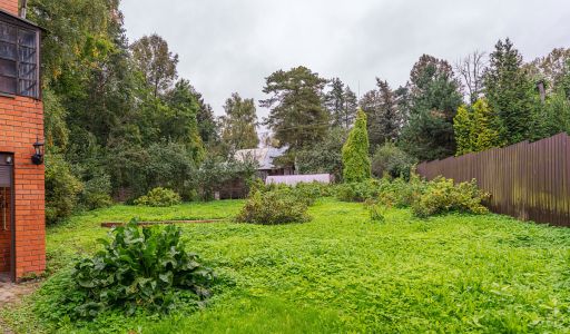 Кирпичный дом в Деденево