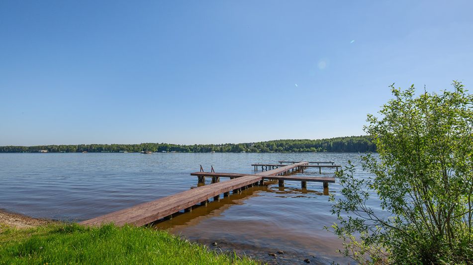 Дом с видом на воду в КП Пчелка