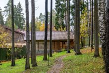 Дом на пруду в Летчике-испытателе